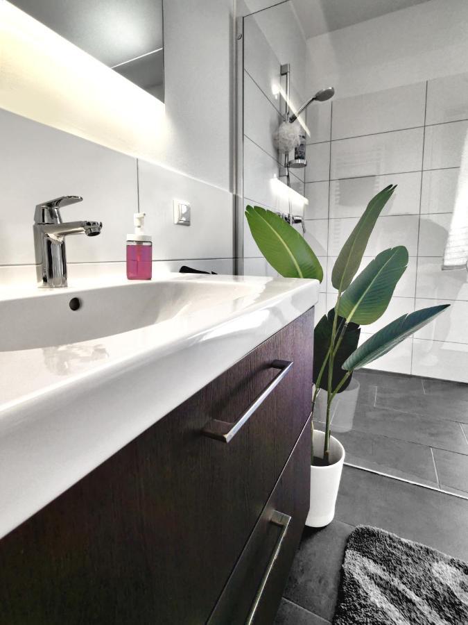 Penthouse Mit Whirlpool Im Herzen Von Niedersachsen Burgwedel  Esterno foto